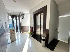 Bangunan 5 Lantai 1500m2  dekat Grand Indonesia 48 kamar HGB