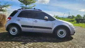 Suzuki SX4 X Over AT