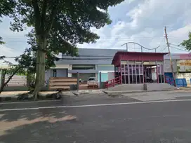 Dijual Ruang Usaha Strategis Berada di Jl. Jendral Sudirman Semarang