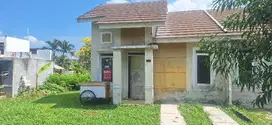 Dijual rumah hoek dkt pintu msk cluster di Citra Indah City
