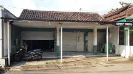 TANAH DAN BANGUNAN STRATEGIS MURAH DEKAT JL WONOSARI BANTUL YOGYAKARTA