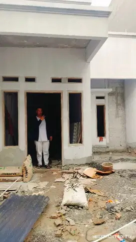 rmh murah Lux cluster 2 mnt ke stasiun Cakung jln kaki