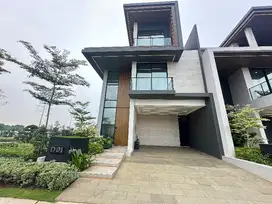 Rumah Mewah Lokasi Strategis di Selatan Jakarta Free Lift