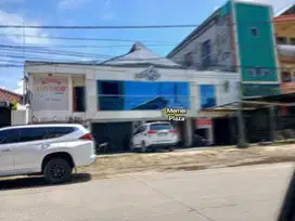 Disewakan Rumah Di Jalan Pelita Raya