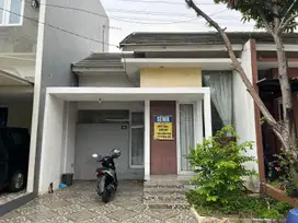 Sewa Rumah Maple Leaf 2 Kamar Semi Furnish, Lippo Cikarang, Bekasi