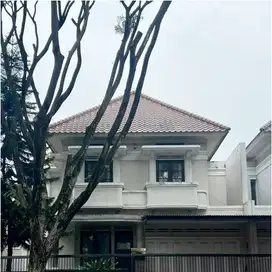 dijual rumah 2 Lantai BTD Mainroad kota baru parahyangan KBP