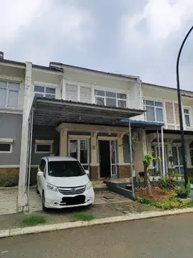 Disewakan rumah semi furnished di Cluster Kota Wisata
