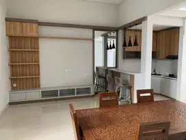 Disewakan Rumah cantik Semi Furnished Di Tatar Mayangsunda