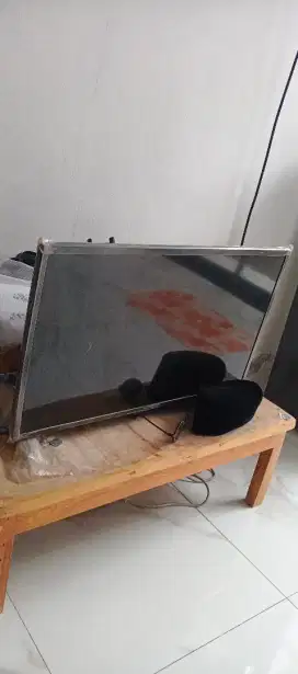 Tv Sharp 32 inci