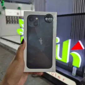 IPHONE 13 128GB GARANSI RESMI IBOX 8JTAN