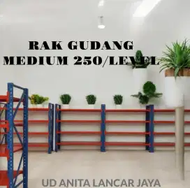 Rak medium. Rak duty