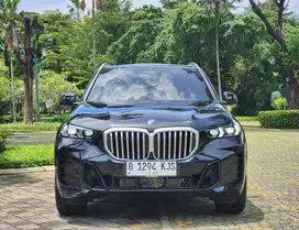 KM.900.PERAK|PERFECT| BMW X5 M-SPORT 2024 HITAM RASA BARU !! X-5