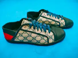 Sepatu Gucci Casual size 40. Made in Italy .