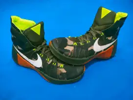 Nike Hiper Dunk Vintage Limited Edition Green Army. Sz 40. Buatan Cina