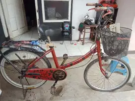 Sepeda kumbang shimano japan asli kondisi spt difoto normal