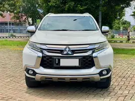 MITSUBISHI PAJERO DAKAR AT 2017 PUTIH