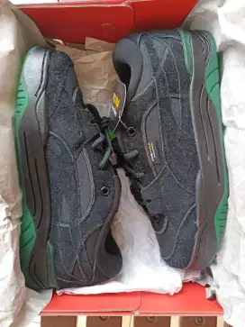 Sepatu Puma 180 x Carrots Black-archive green size 41