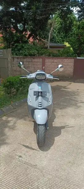 Vespa Sprint 150cc ABS 2023 Istimewa