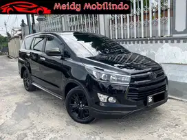 DP 30jt) Innova Venturer 2.0 Bensin AT 2018 matic top g v keren bgt