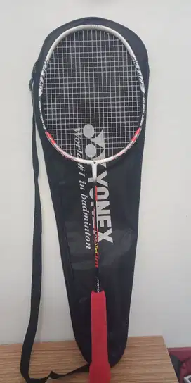 Raket bulutangkis merk Pro Ace Focus 1 LDT Slim