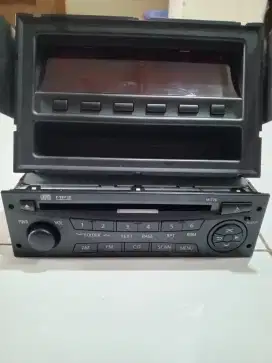 Headunit & Mid Display Pajero