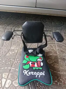 Tempat duduk anak di motor ( nego tipis)