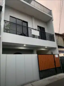 Di Jual Rumah di Blok A Fatmawati