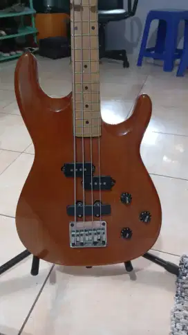 Bass Fender berkualitas