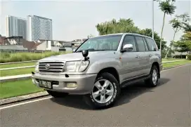 Land cruiser vx 100 Diesel tahun 2002 matic