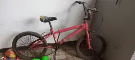 SEPEDA MODEL BMX 18 INCHI