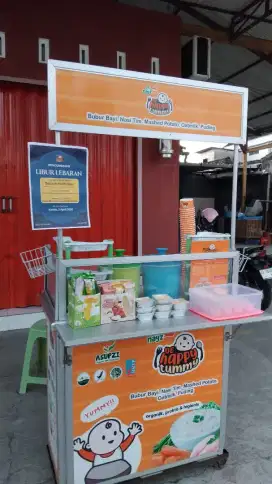 Jaga outlet bubur bayi penempatan pasar cebongan Yogyakarta
