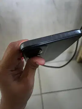 Jual hp infinix HOT 20