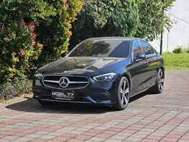 Mercedes Benz C200 avantgarde odo 4rb Tahun 2023