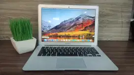 Laptop MacBook Air 13 th 2013