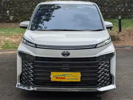 Voxy 2024 KM 165 PERAK Garansi asli