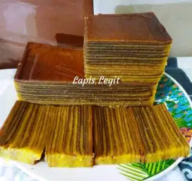 Lapis Legit Premium Loyang 20x20cm
