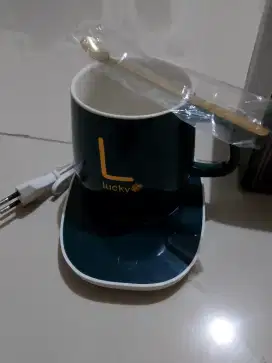 Coffe cup and sauce