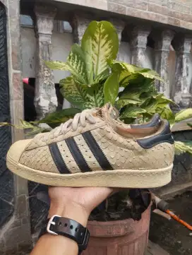 Adidas Superstar