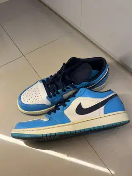 Jordan 1 Low UNC