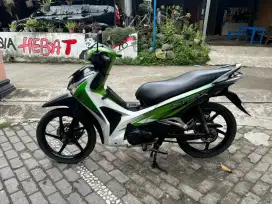 Supra helm in thn 2012 plat AB Bantul