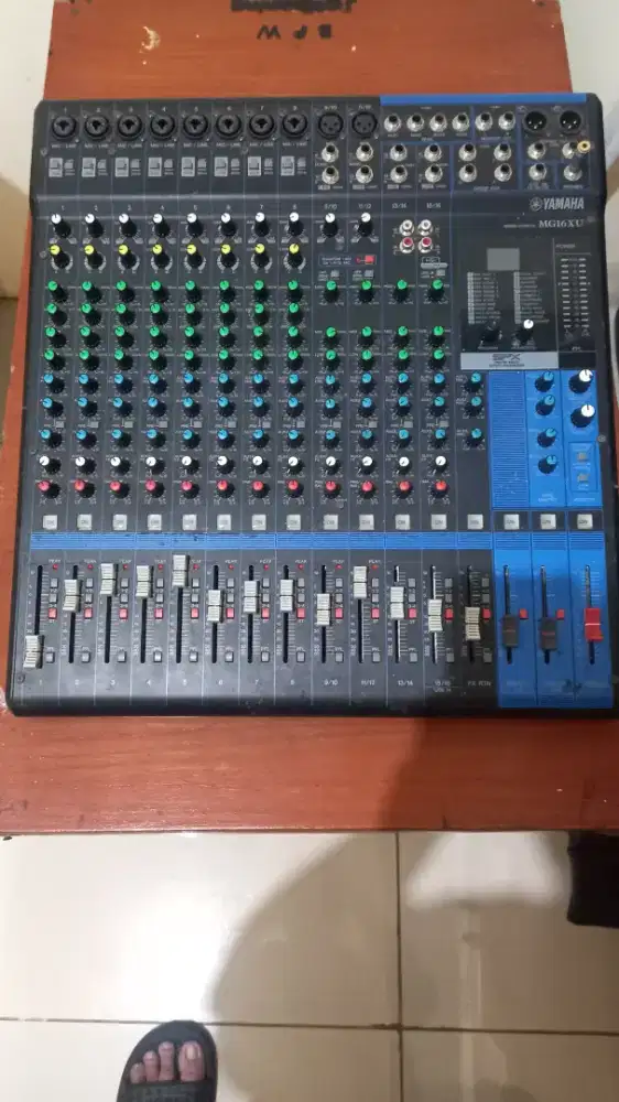 Mixer Yamaha MG16XU Original