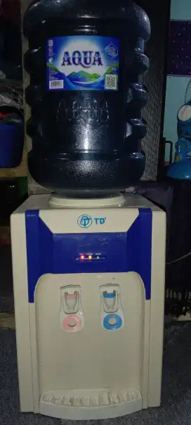 Dispenser merk TD