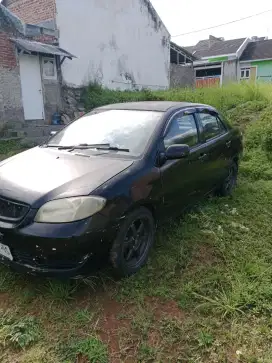 Dijual cepat sedan vios 2005