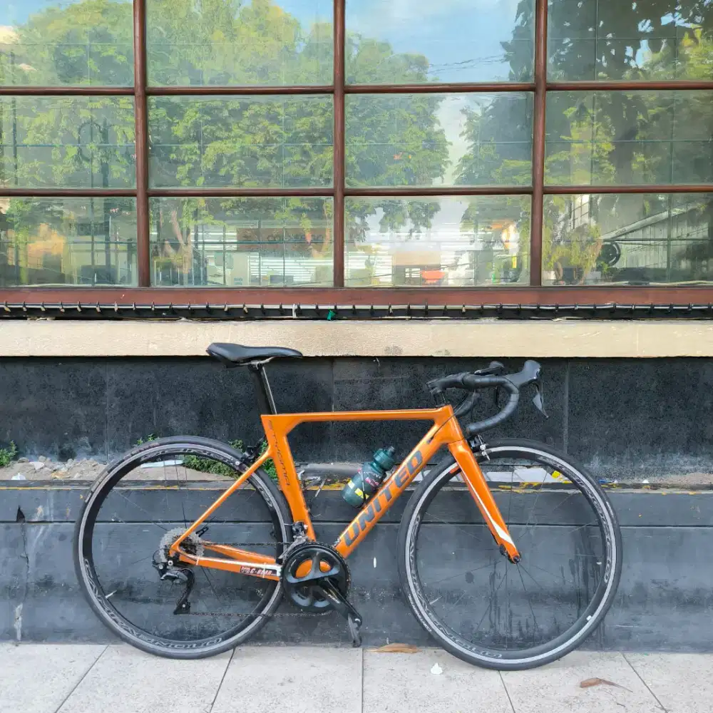 Sepeda Roadbike United Stygma Shimano 105 Full series