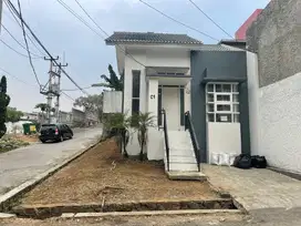 Di jual rumah cantik minimalis di perumahan jatihandap