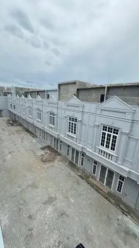 Mados Royal Suite Jalan Madio Santoso Daerah Krakatau