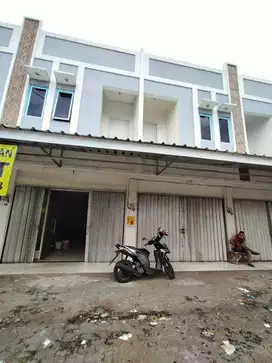 3 Ruko Gandeng siap pakai di Ciracas, Jakarta Timur
