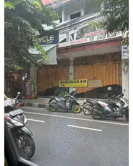 Disewakan ruko di Jl.Diponegoro