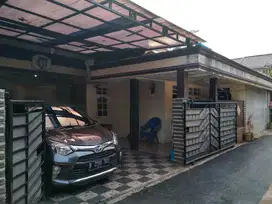 Rumah second sangat nyaman di Kalisari Jakarta timur