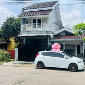 Dijual rumah di pusat kuliner kota Bogor